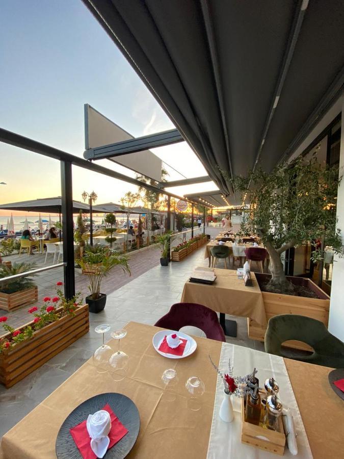 Hotel Alion Дуррес Екстер'єр фото