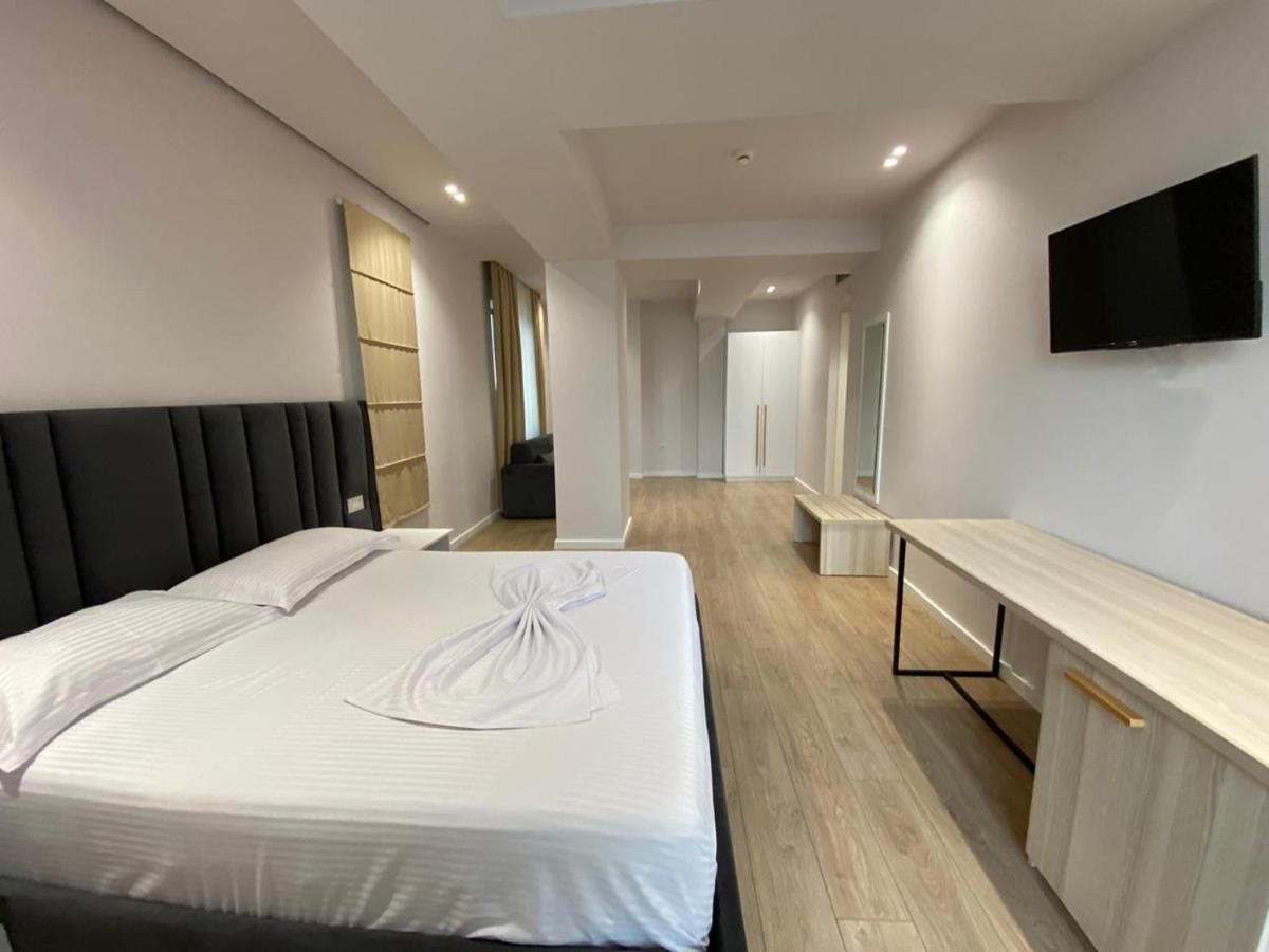 Hotel Alion Дуррес Екстер'єр фото