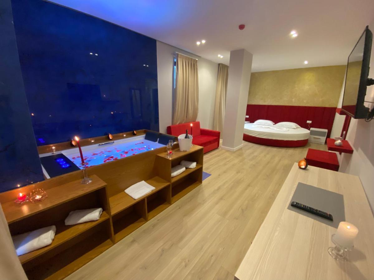 Hotel Alion Дуррес Екстер'єр фото