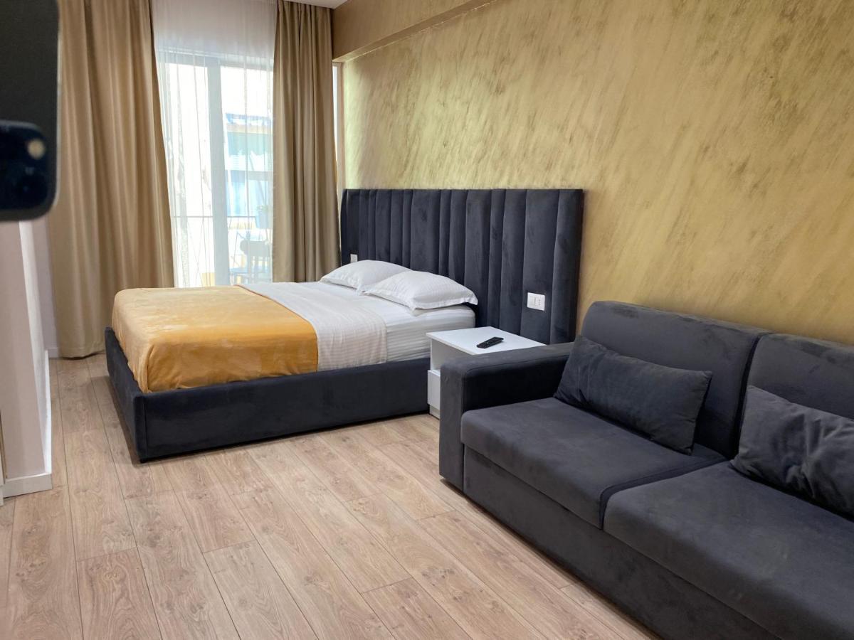 Hotel Alion Дуррес Екстер'єр фото