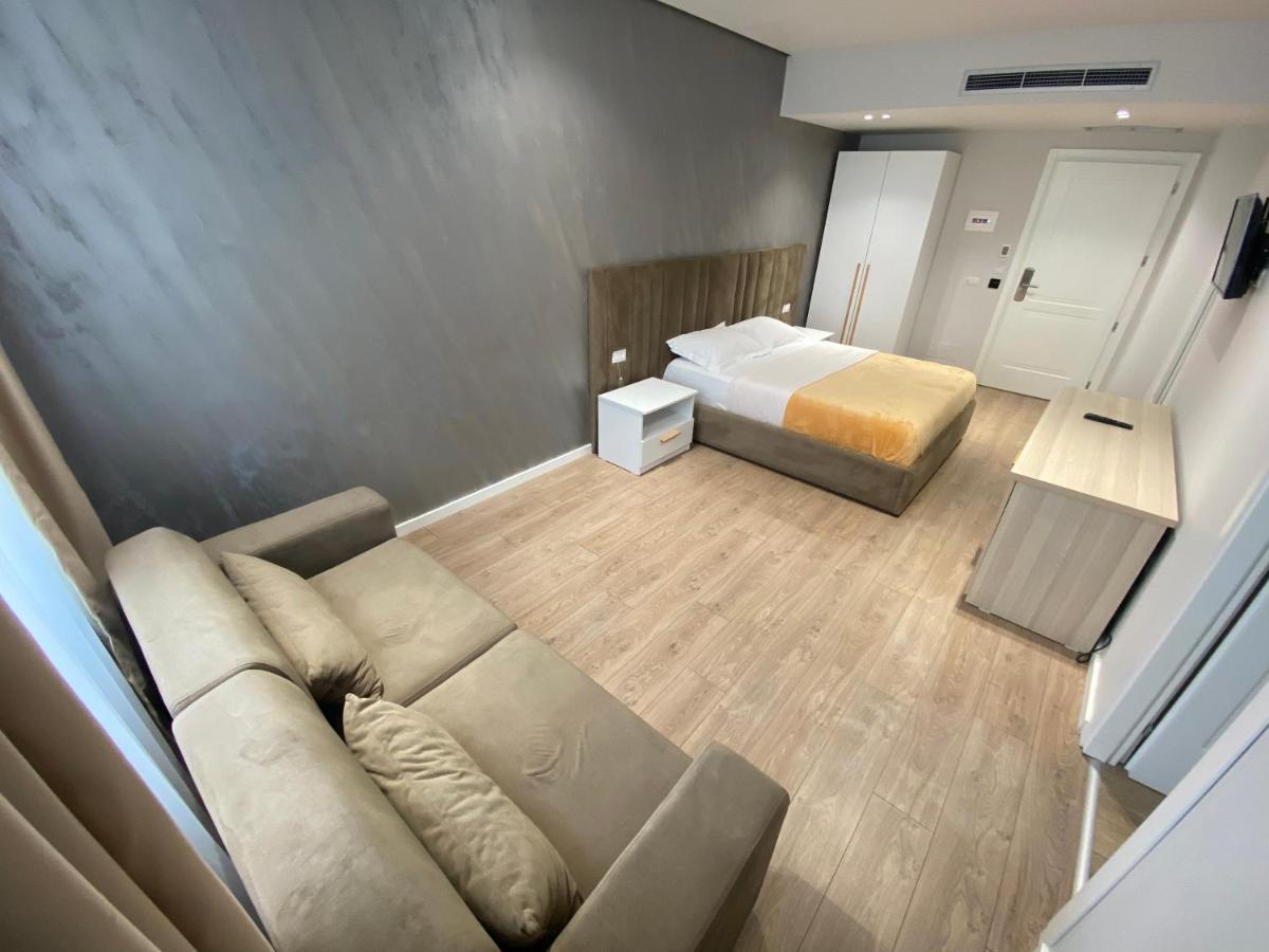 Hotel Alion Дуррес Екстер'єр фото