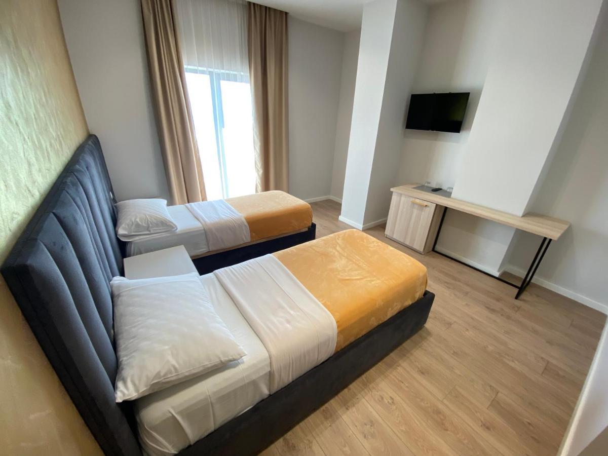 Hotel Alion Дуррес Екстер'єр фото