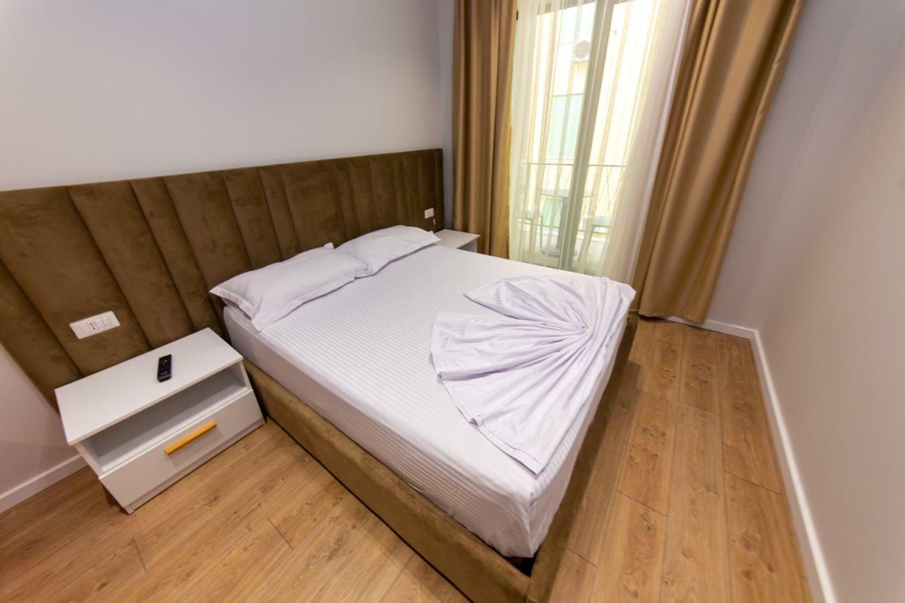 Hotel Alion Дуррес Екстер'єр фото